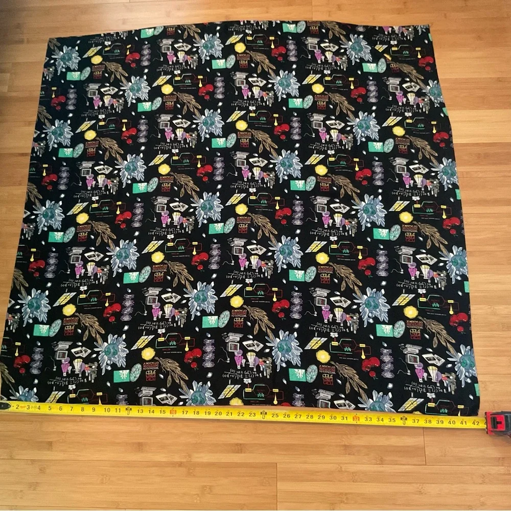 Nicole Miller 1995 Weizmann Institute Science Silk Scarf 42” DNA Solar Lab Print - Picture 2 of 8
